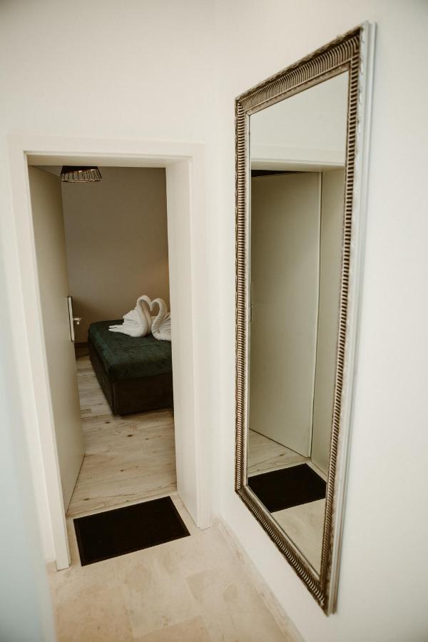Arini White House Apartment ซีบิว ภายนอก รูปภาพ