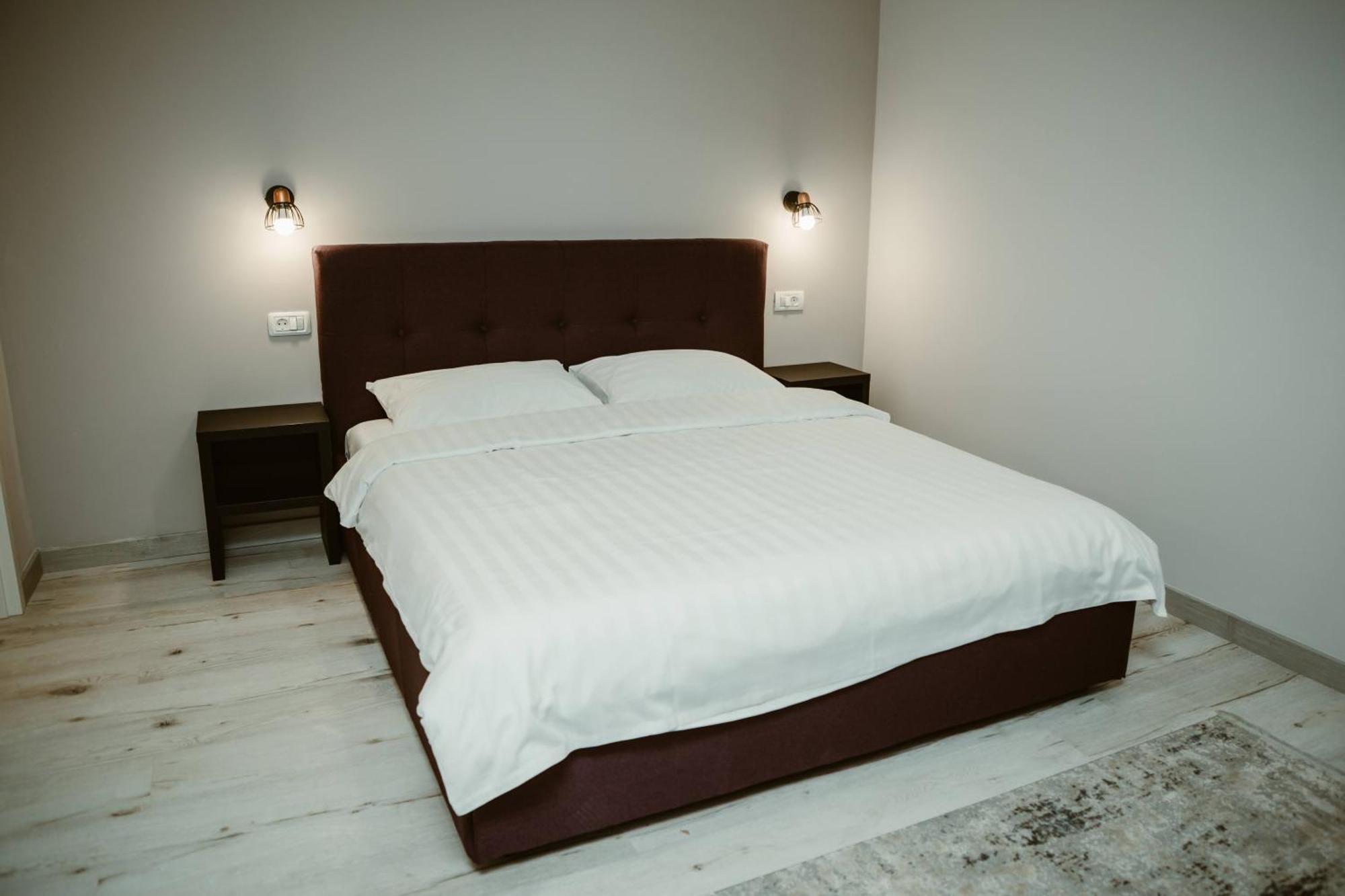 Arini White House Apartment ซีบิว ภายนอก รูปภาพ