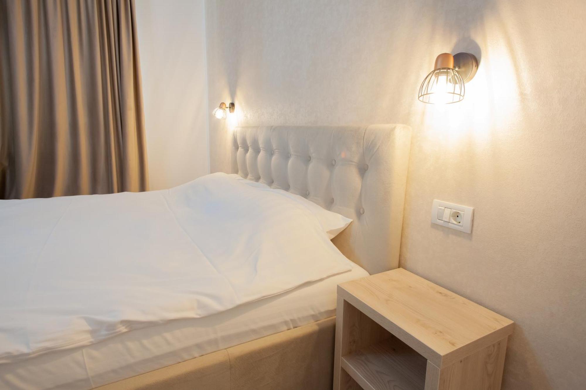 Arini White House Apartment ซีบิว ภายนอก รูปภาพ