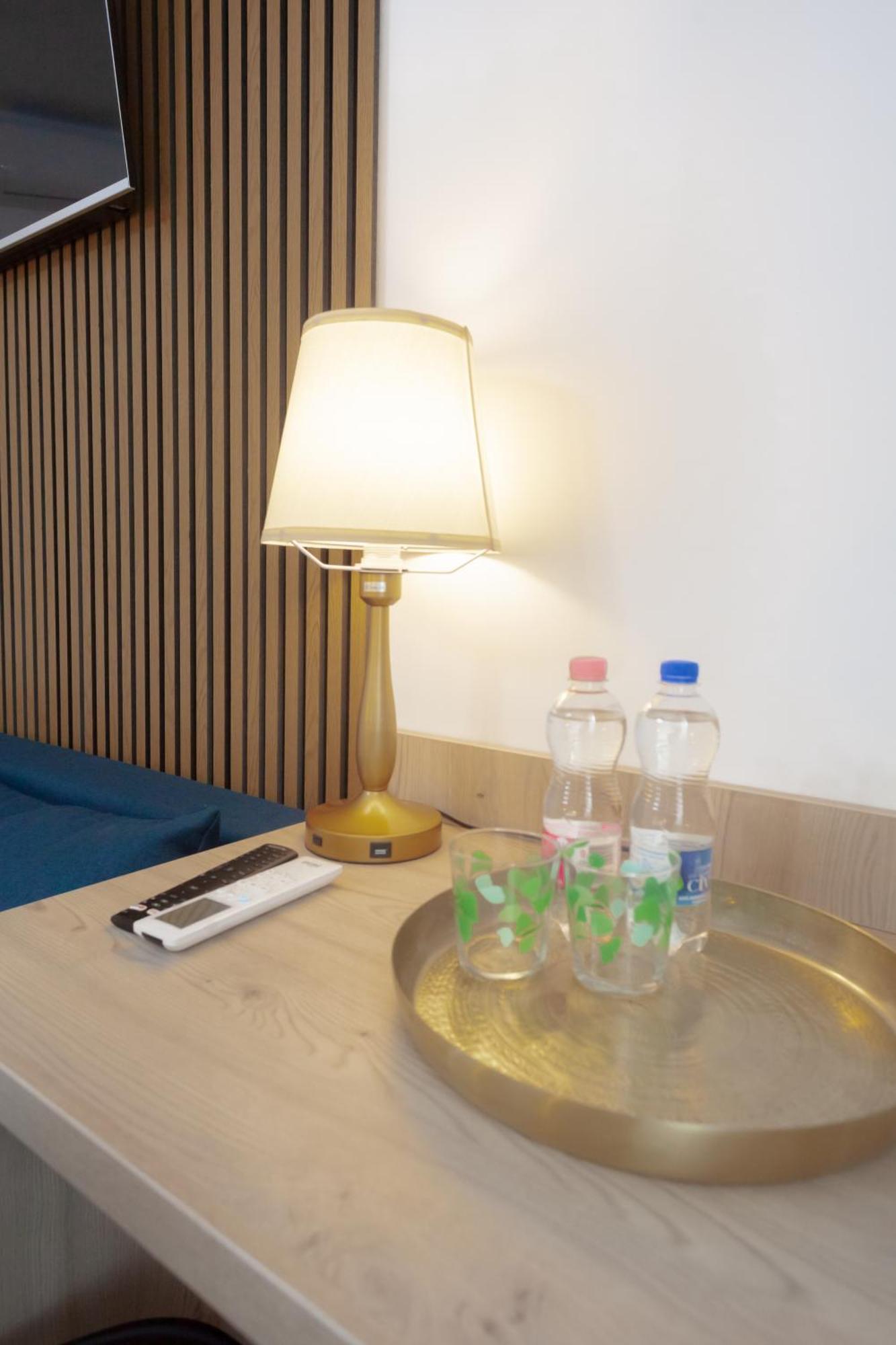 Arini White House Apartment ซีบิว ภายนอก รูปภาพ